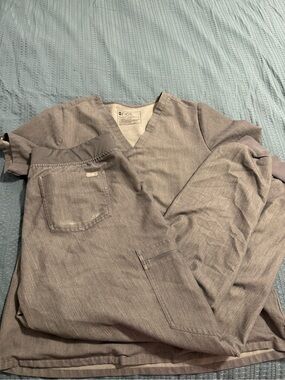 Figs Scrub Set